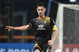 开云网页-亚冠参赛球员最大年龄纪录刷新 本内特盼继续登场