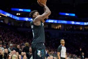 开云APP-华子：我喜欢顶着包夹投篮 当我出手时我们的赢球概率会更高