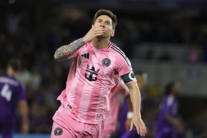 开云官网-西媒：加泰电台的民调显示，巴萨球迷并不看好梅西以球员身份回归